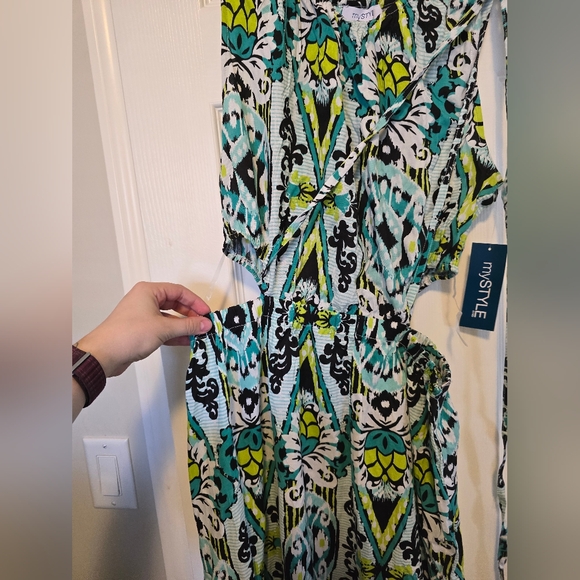 NWT Colorful Cut-Out Waist Maxi Dress Size Small - Picture 3 of 3